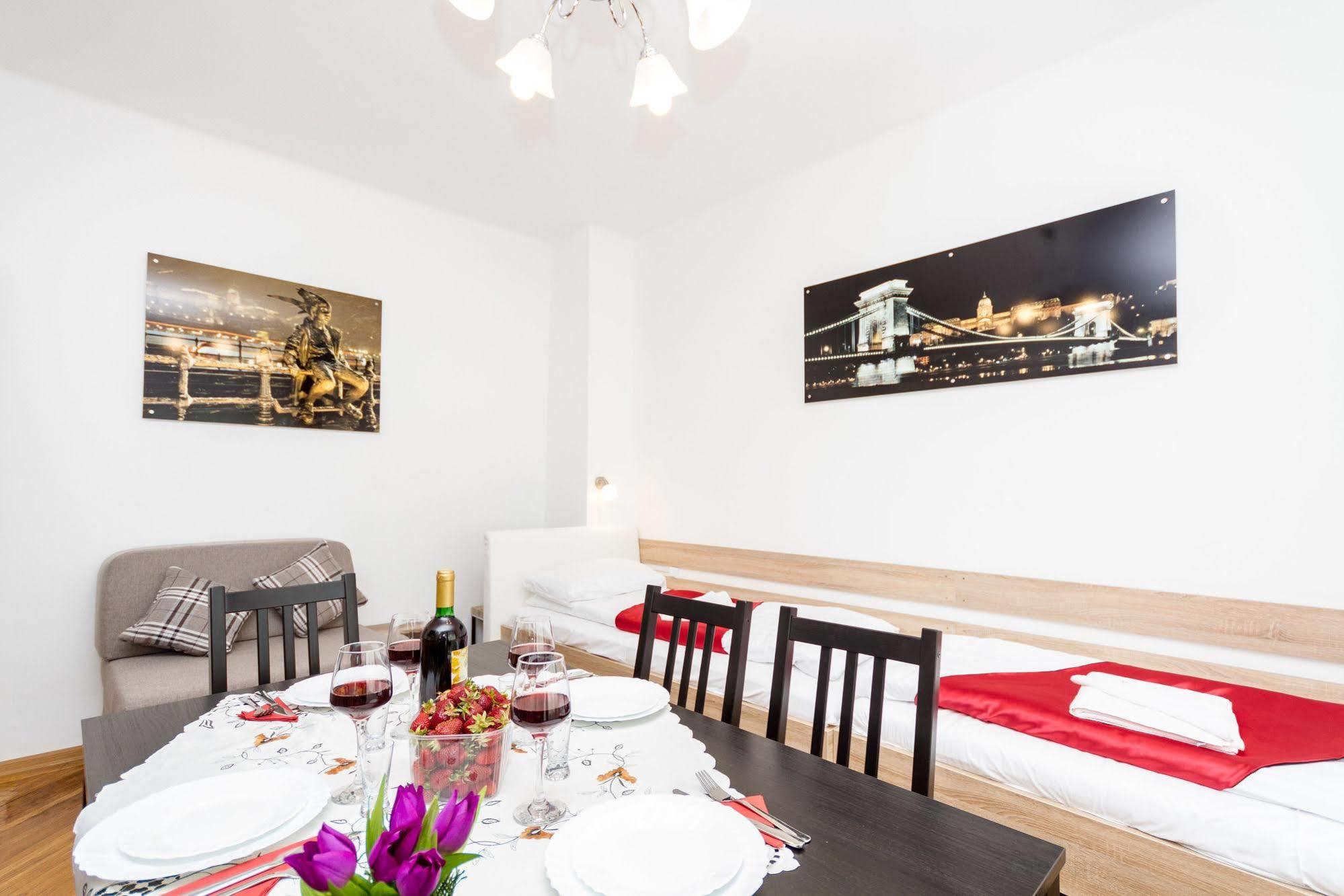 Like Home - City Center - Style Apartment Budapeşte Dış mekan fotoğraf