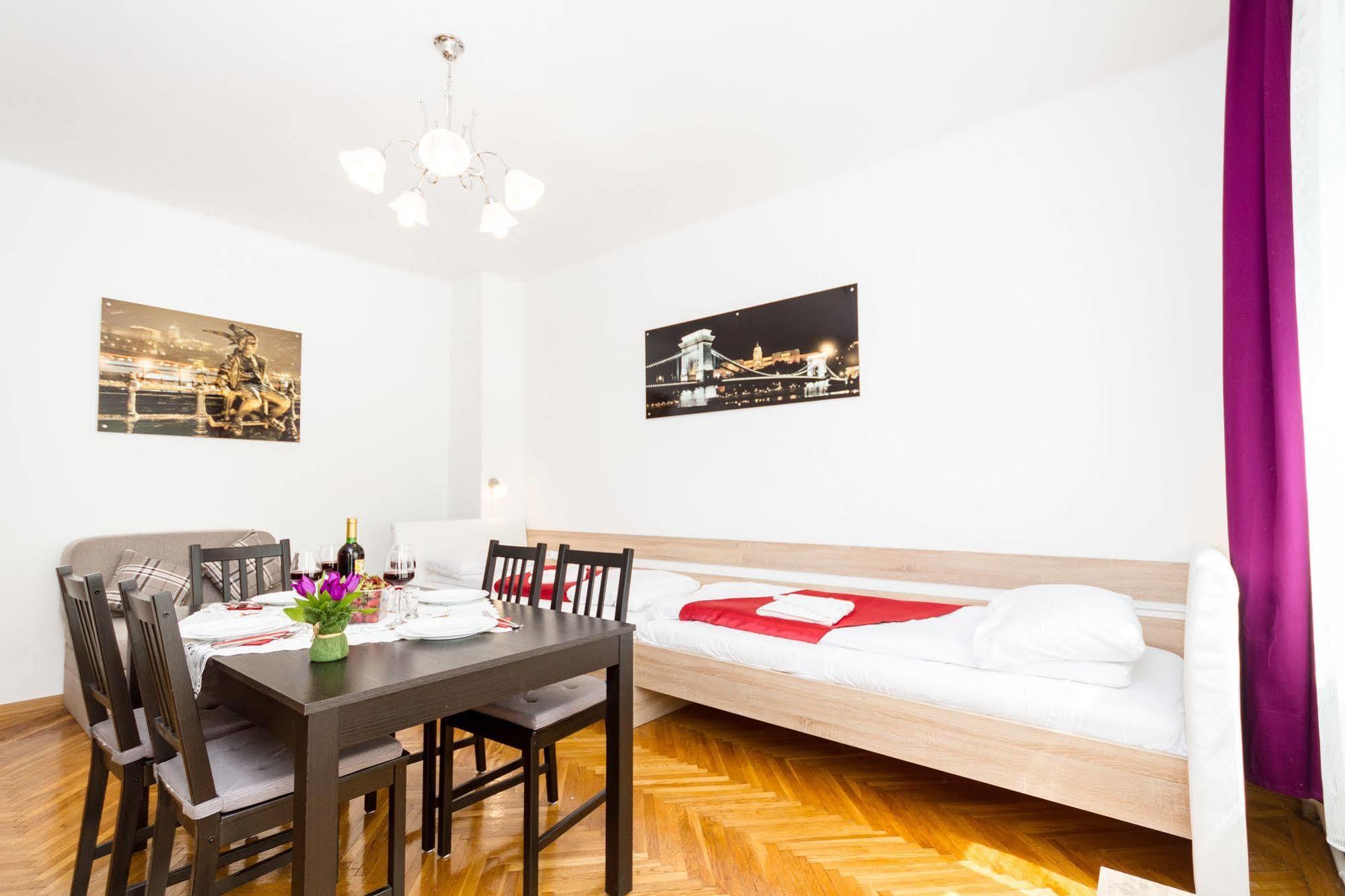 Like Home - City Center - Style Apartment Budapeşte Dış mekan fotoğraf