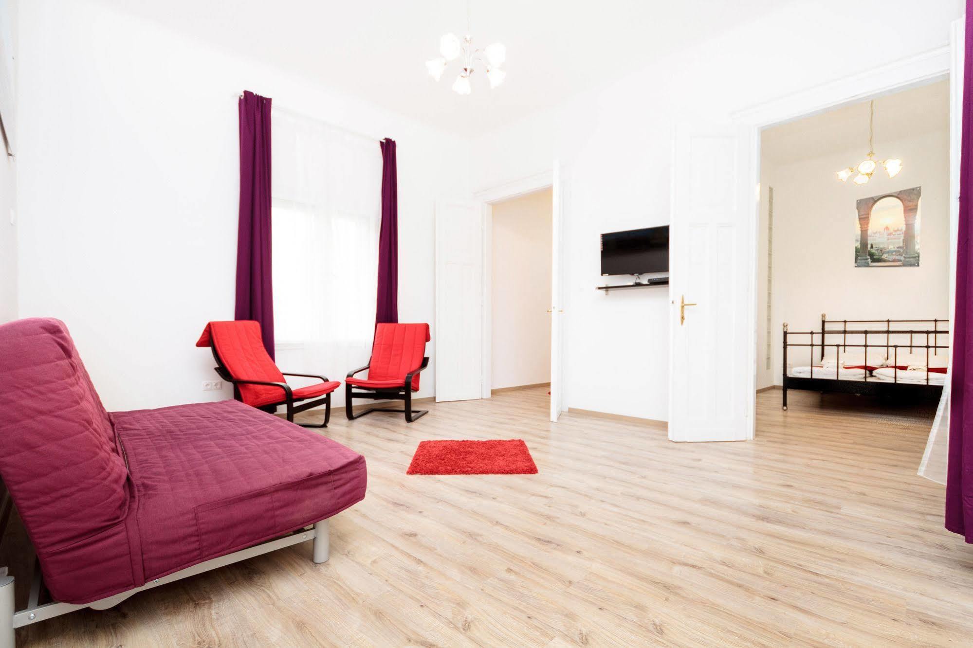 Like Home - City Center - Style Apartment Budapeşte Dış mekan fotoğraf