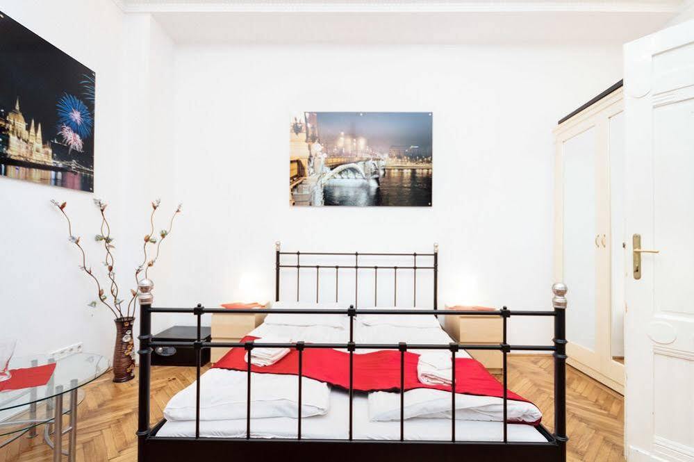 Like Home - City Center - Style Apartment Budapeşte Dış mekan fotoğraf